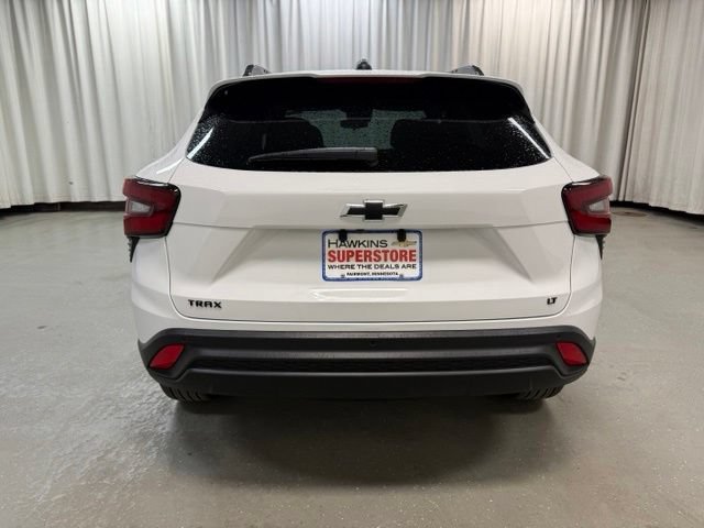 New 2026 Summit White Chevrolet LT image 6