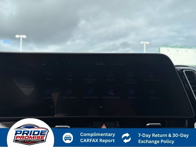 Used 2024 Black Kia X-Line image 18