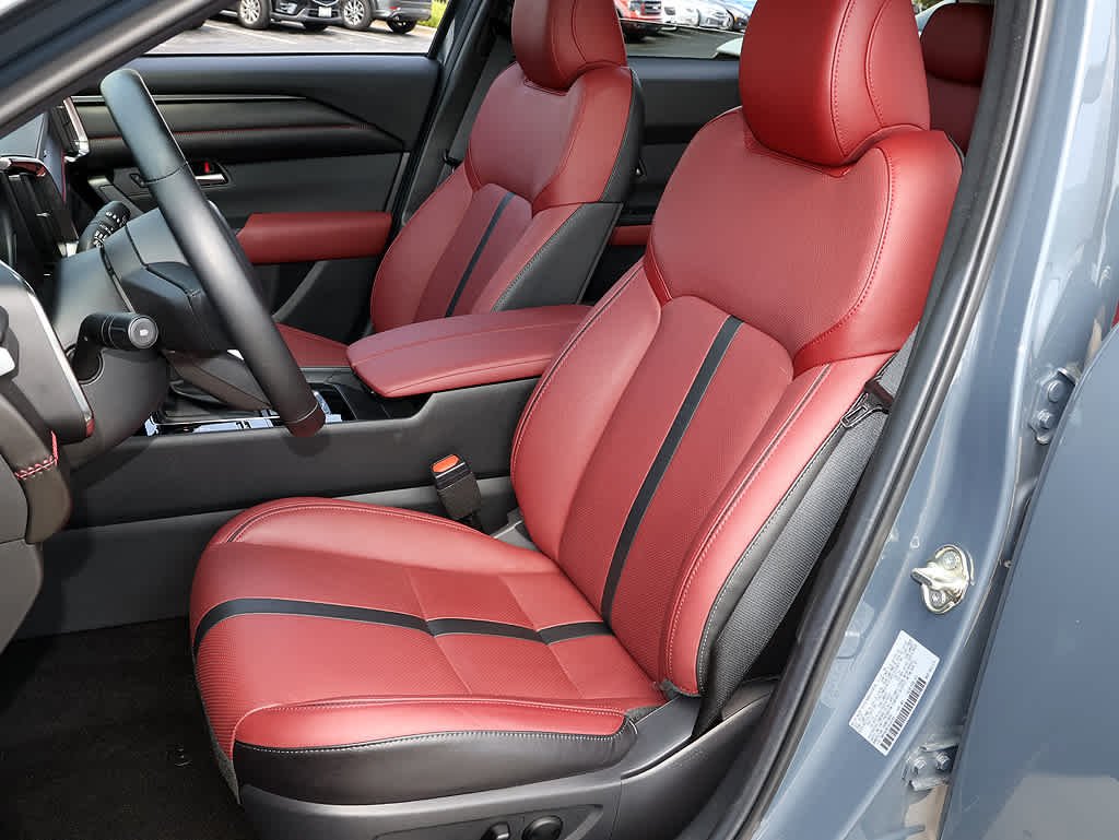 2026 Mazda CX-50 Premium Plus - Photo 10