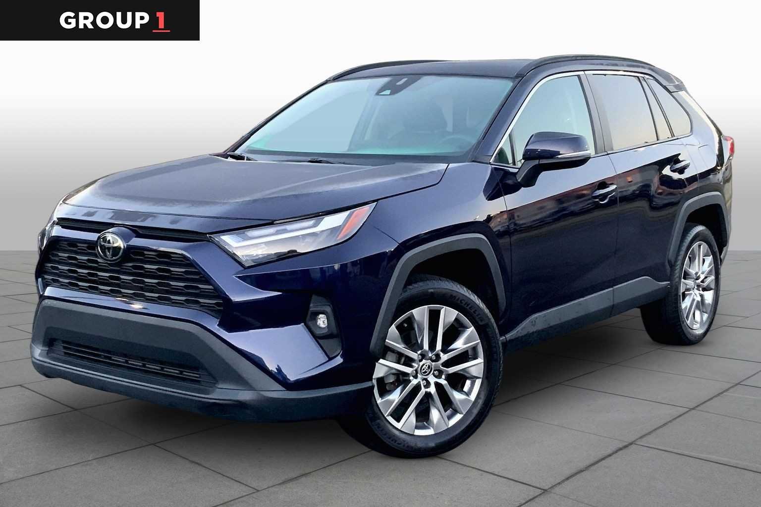 2022 Toyota RAV4 XLE Premium