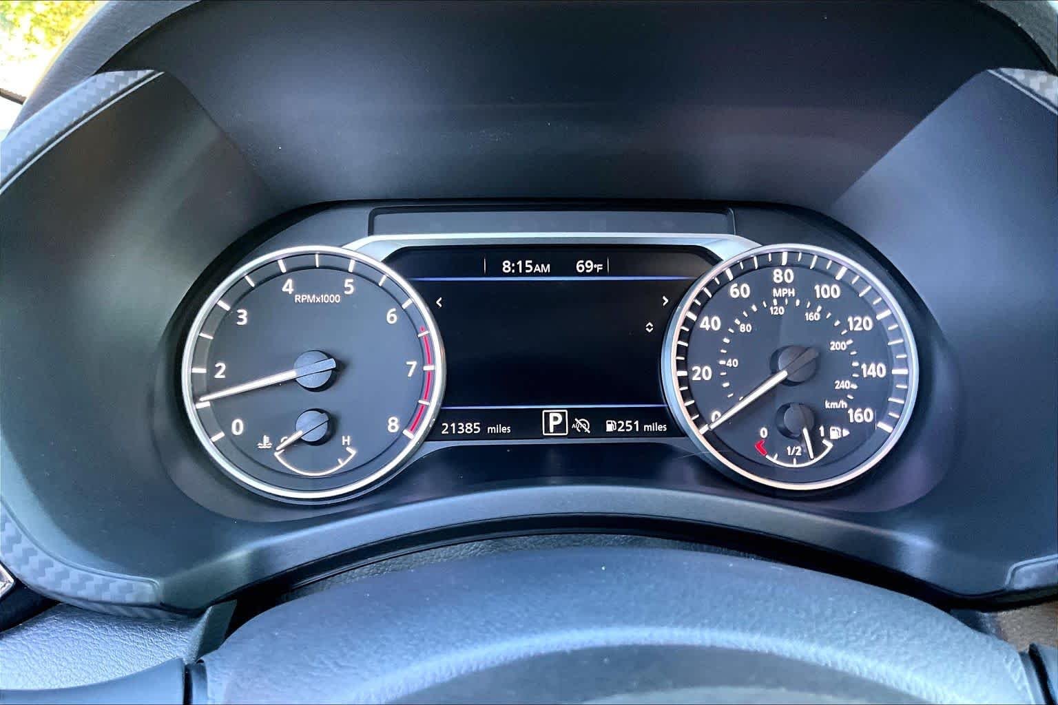 Used 2024 Electric Blue Metallic Nissan SV image 26