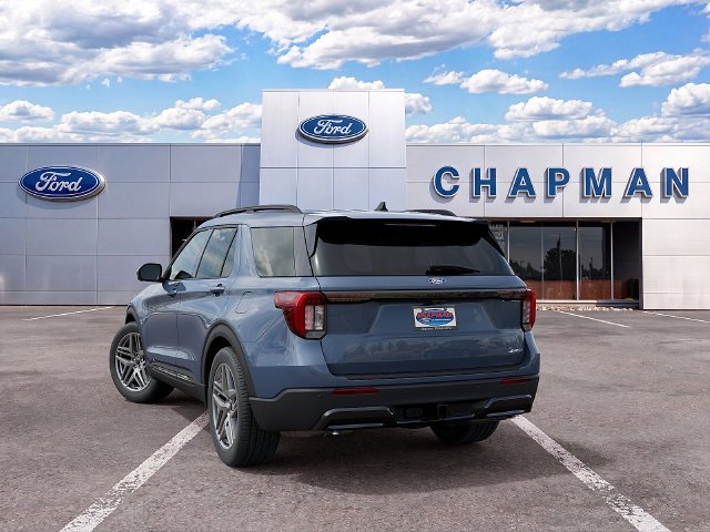 New 2027 Vapor Blue Metallic Ford ST-Line image 3