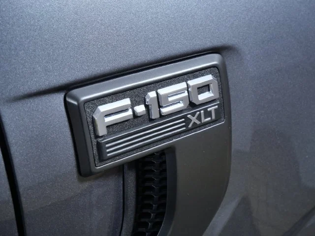 Certified Used 2022 Gray Ford XLT image 8