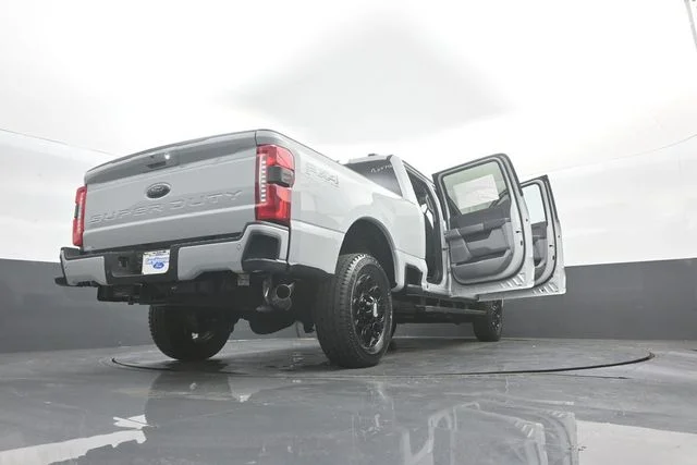 New 2026 Avalanche Ford F-250® XLT image 45
