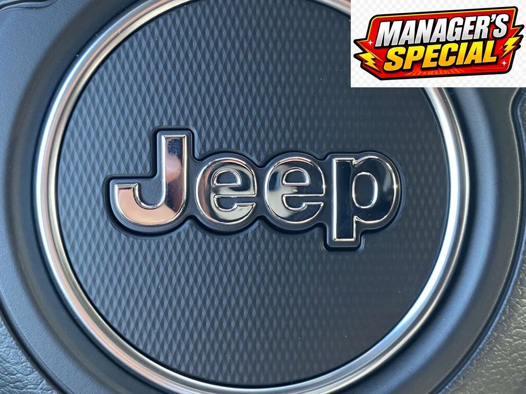 New 2026 Black Clear-Coat Exterior Paint Jeep Rubicon image 28