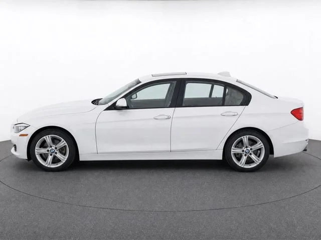 Used 2014 White BMW 320i xDrive image 8