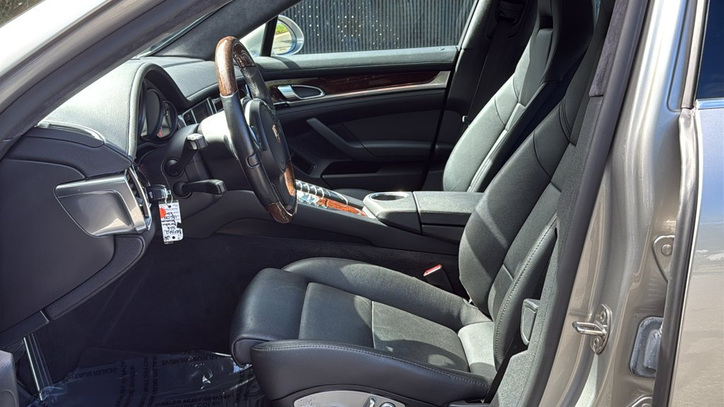 Used 2011 Silver Porsche  image 10
