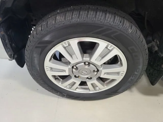 Used 2014 Magnetic Gray Metallic Toyota 1794 image 41