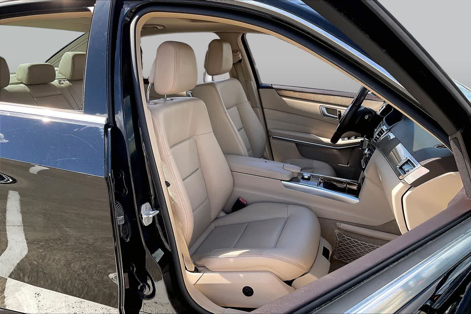 Used 2014 Black Mercedes-Benz E 350 Sport image 8