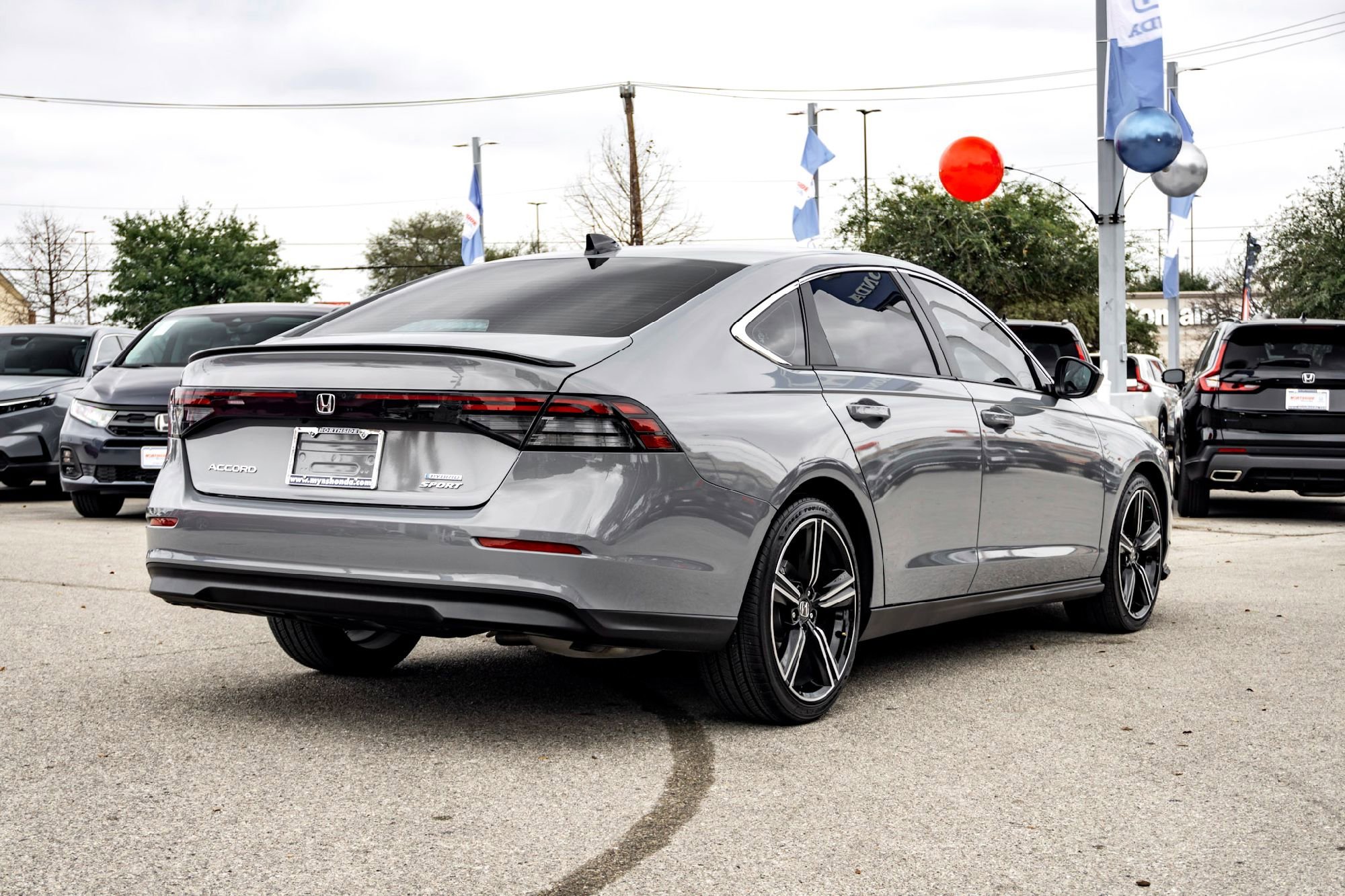 Used 2025 Gray Honda Sport image 5