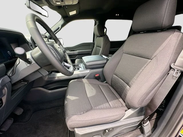 New 2026 Blue Ford XLT image 15