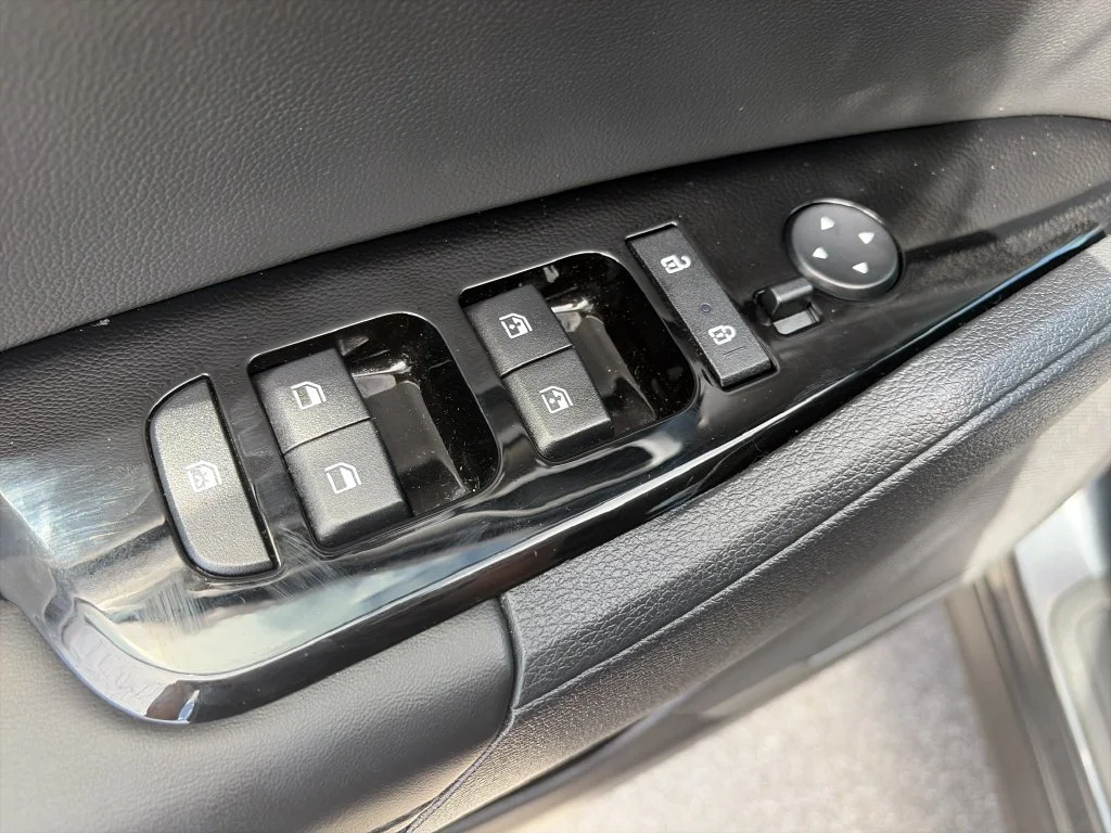 Used 2025 Gray Kia EX image 18
