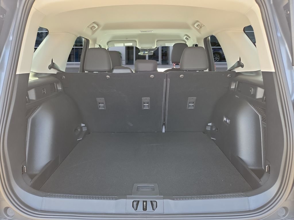 New 2026 Carbonized Gray Metallic Ford Big Bend® image 26