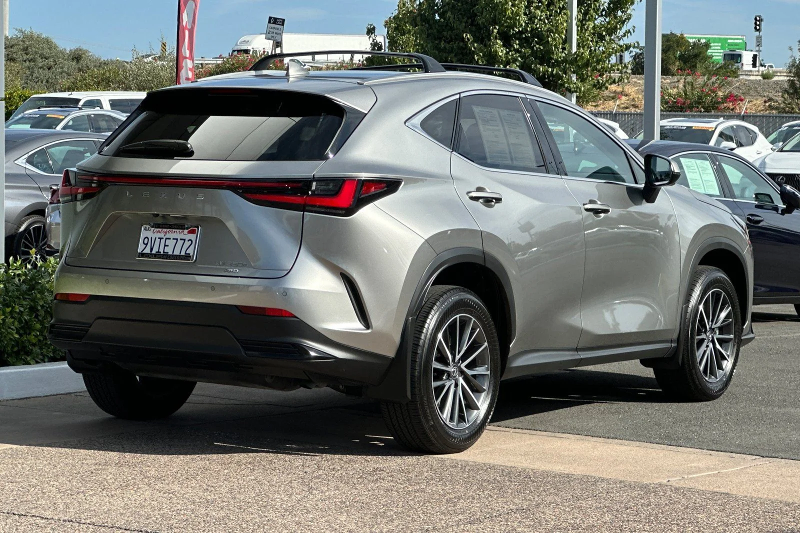 Certified Used 2025 ATOMIC SILVER Lexus 350h Premium image 4