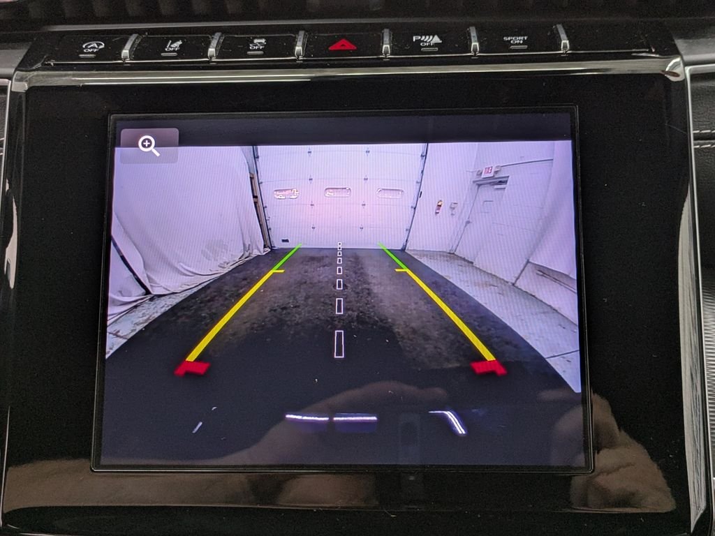 Used 2023 Black Jeep Altitude image 14