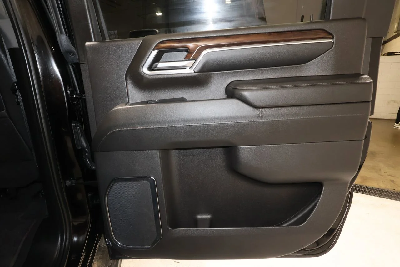 Used 2024 Onyx Black GMC SLT image 21