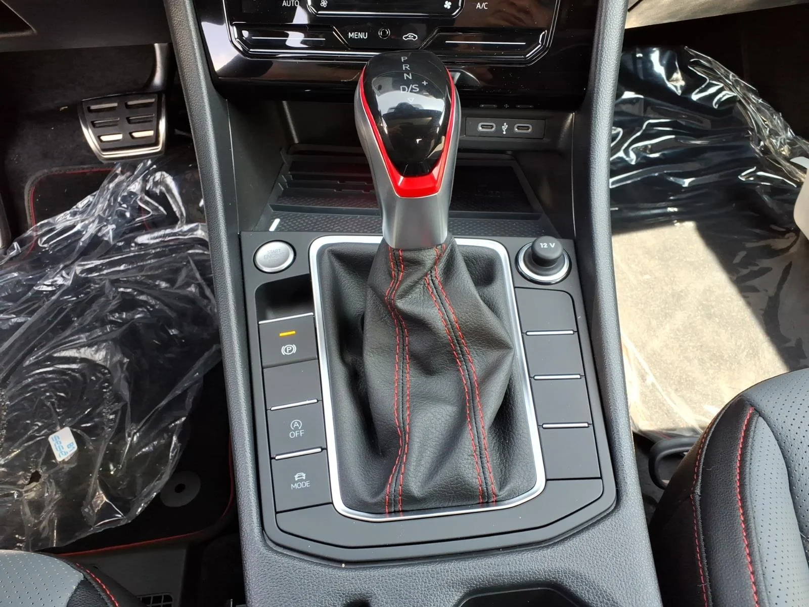 New 2026 Deep Black Pearl Volkswagen AUTOBAHN DSG image 9