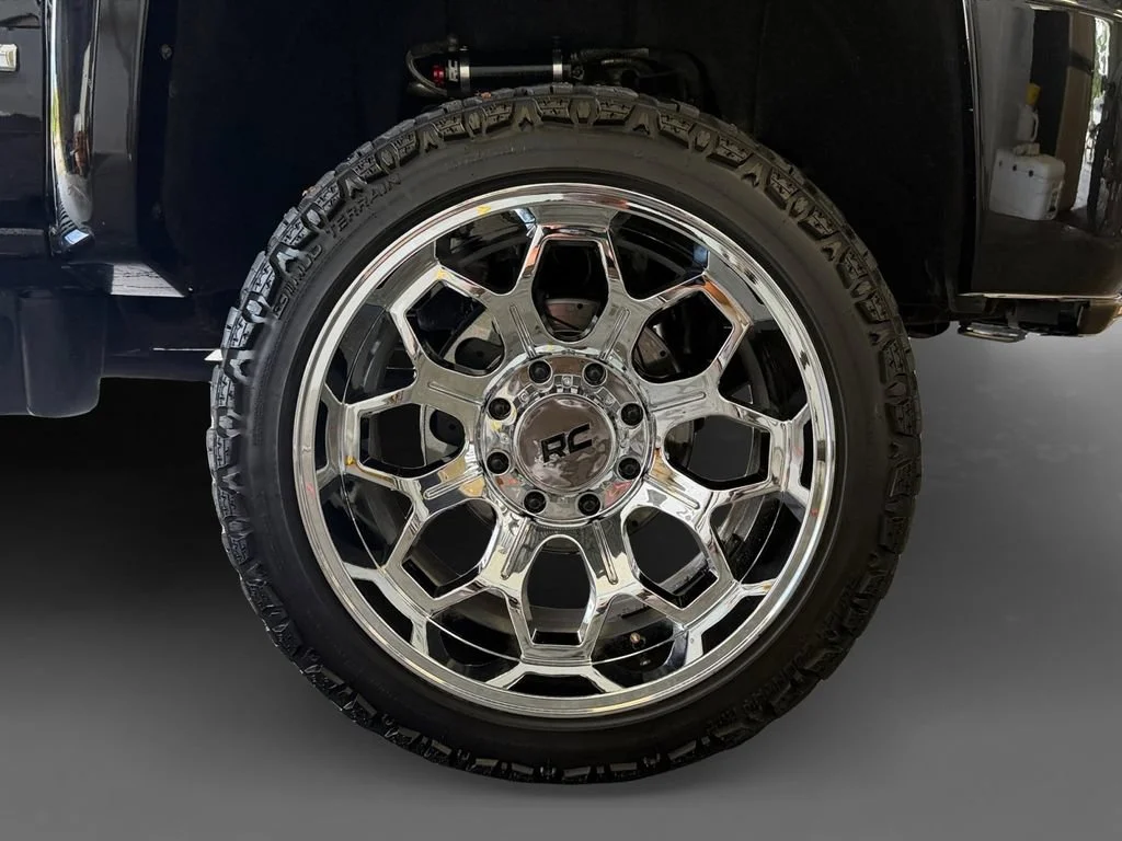 Used 2016 ONYX BLACK GMC Denali image 8