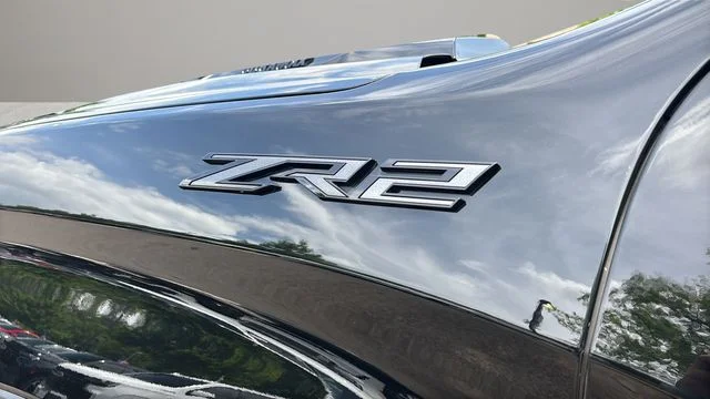 Used 2025 Black Chevrolet ZR2 image 38