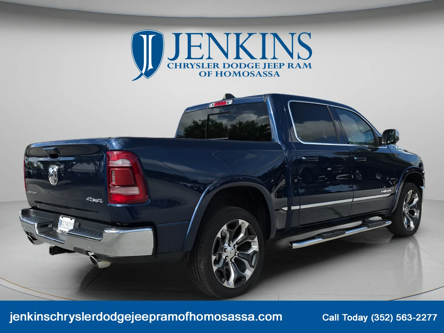 Used 2024 Patriot Blue Pearlcoat Ram Limited image 4