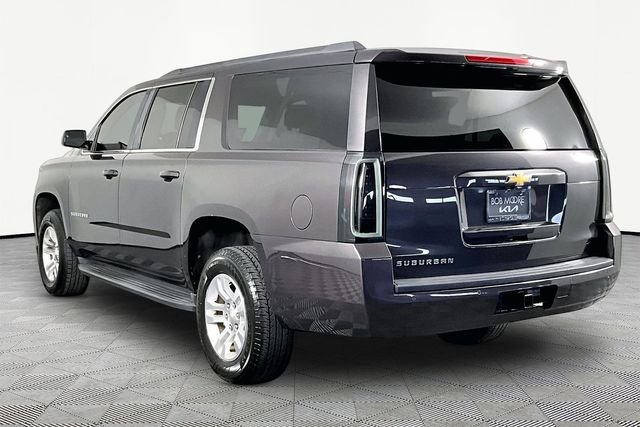 Used 2018 Gray Chevrolet LS image 4