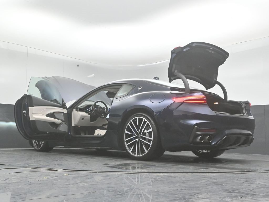 2024 MASERATI GRANTURISMO - Image 39