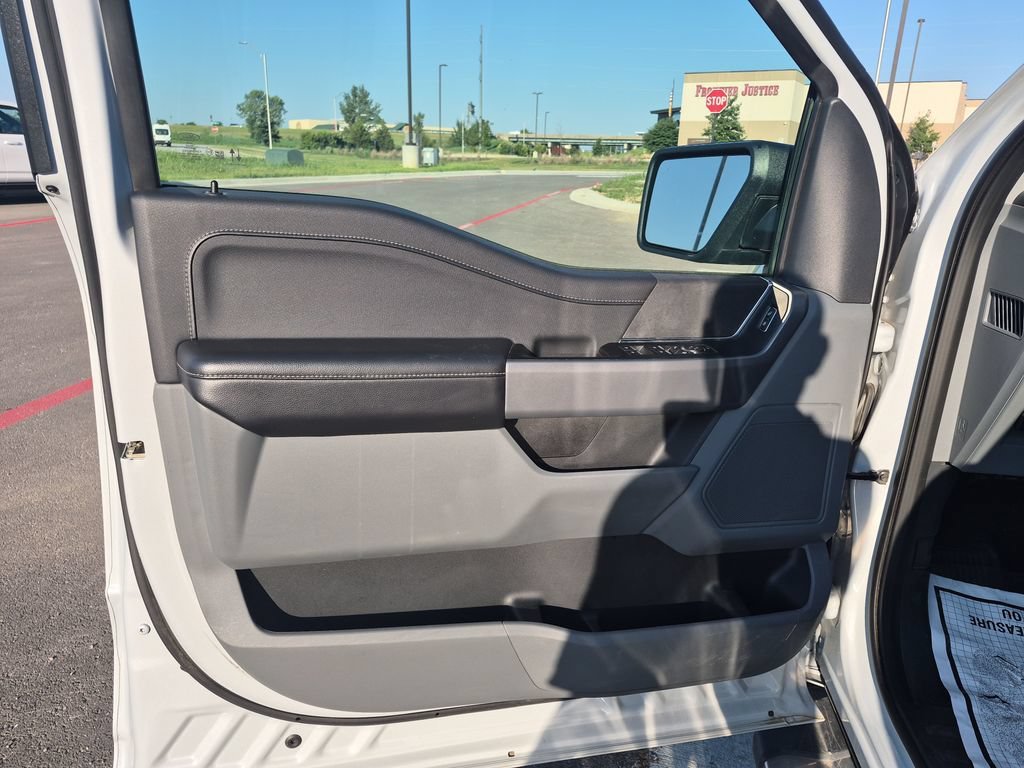 2025 Ford F-150 XLT - Photo 10