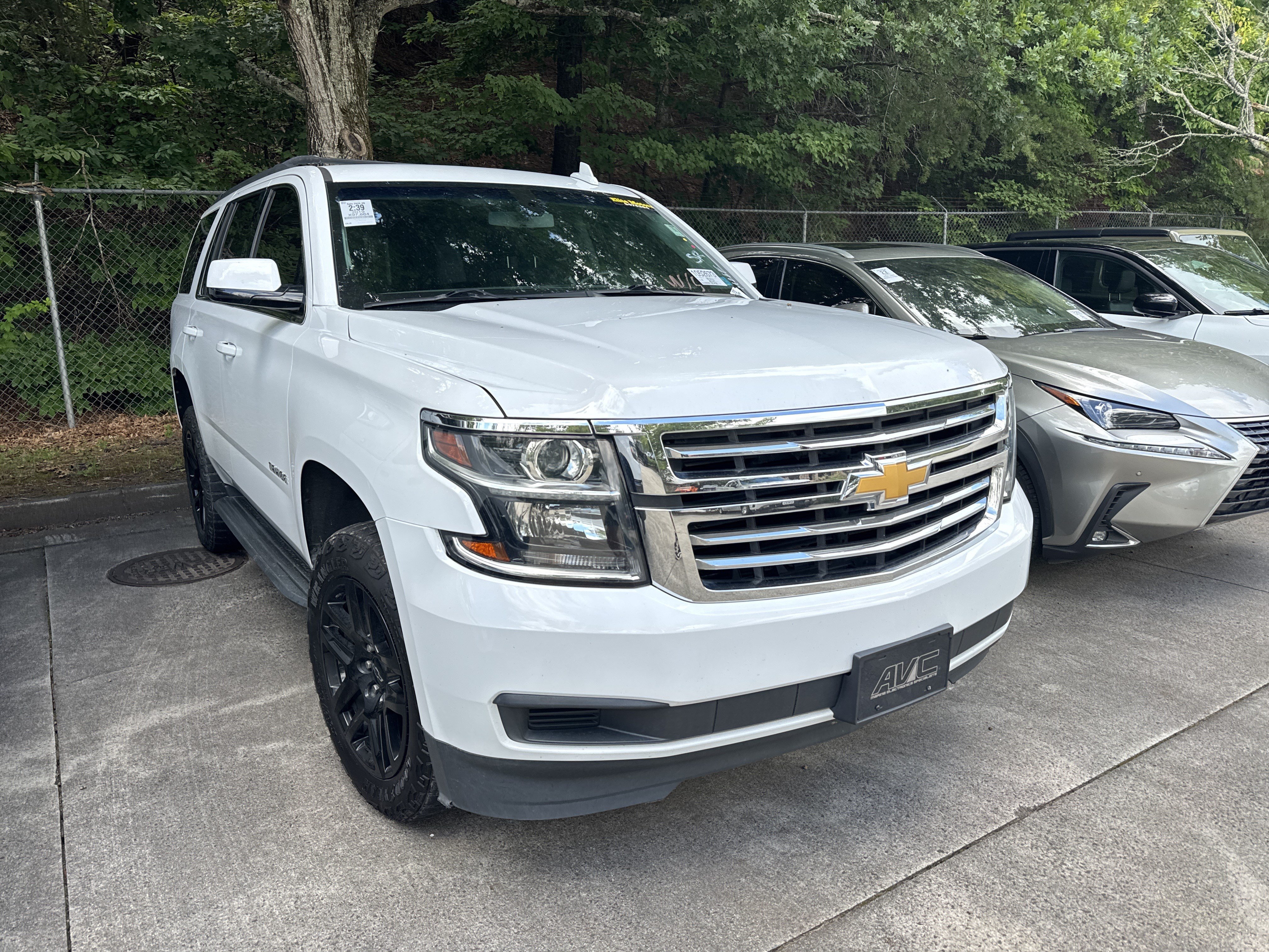 Used 2019 Summit White Chevrolet LS image 2