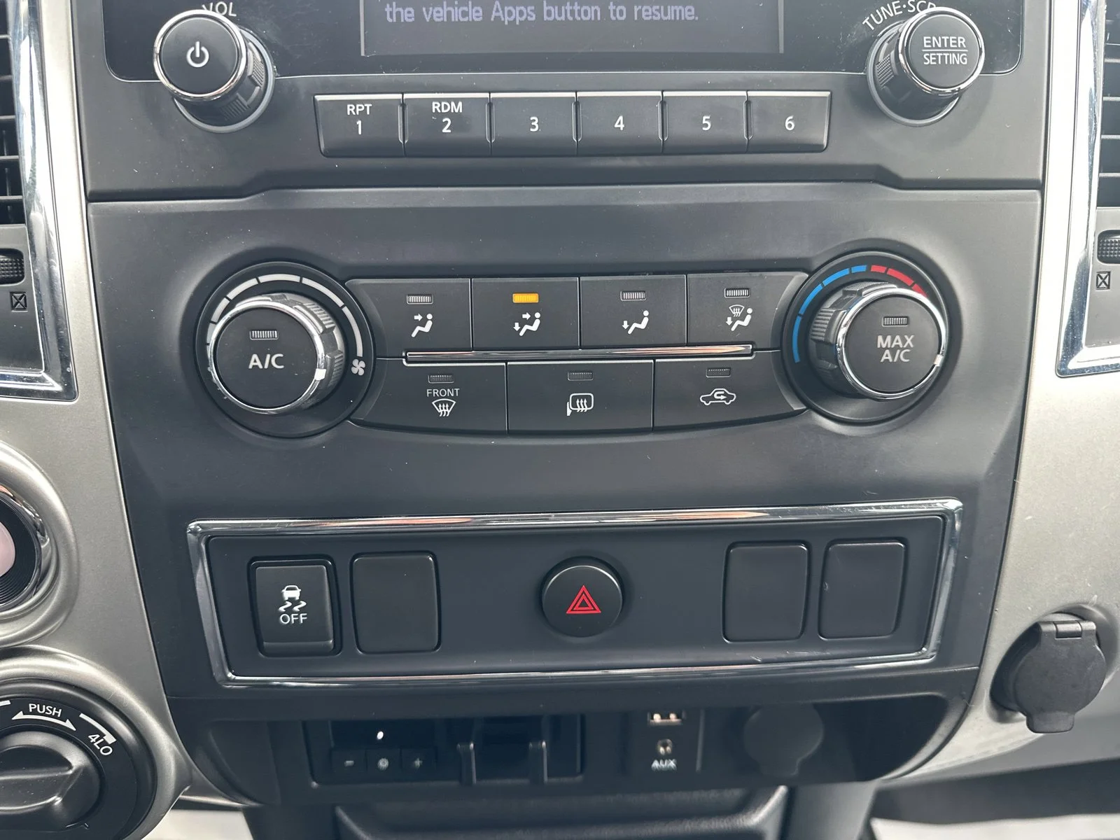 2017 Nissan Titan XD SV - Photo 52