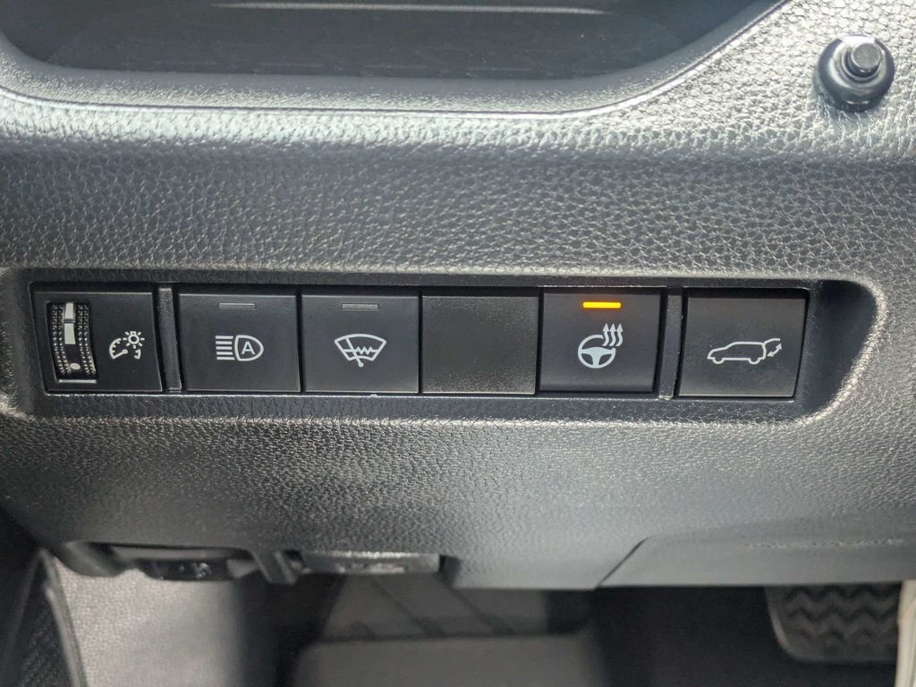 Used 2021 Gray Toyota XLE Premium image 25