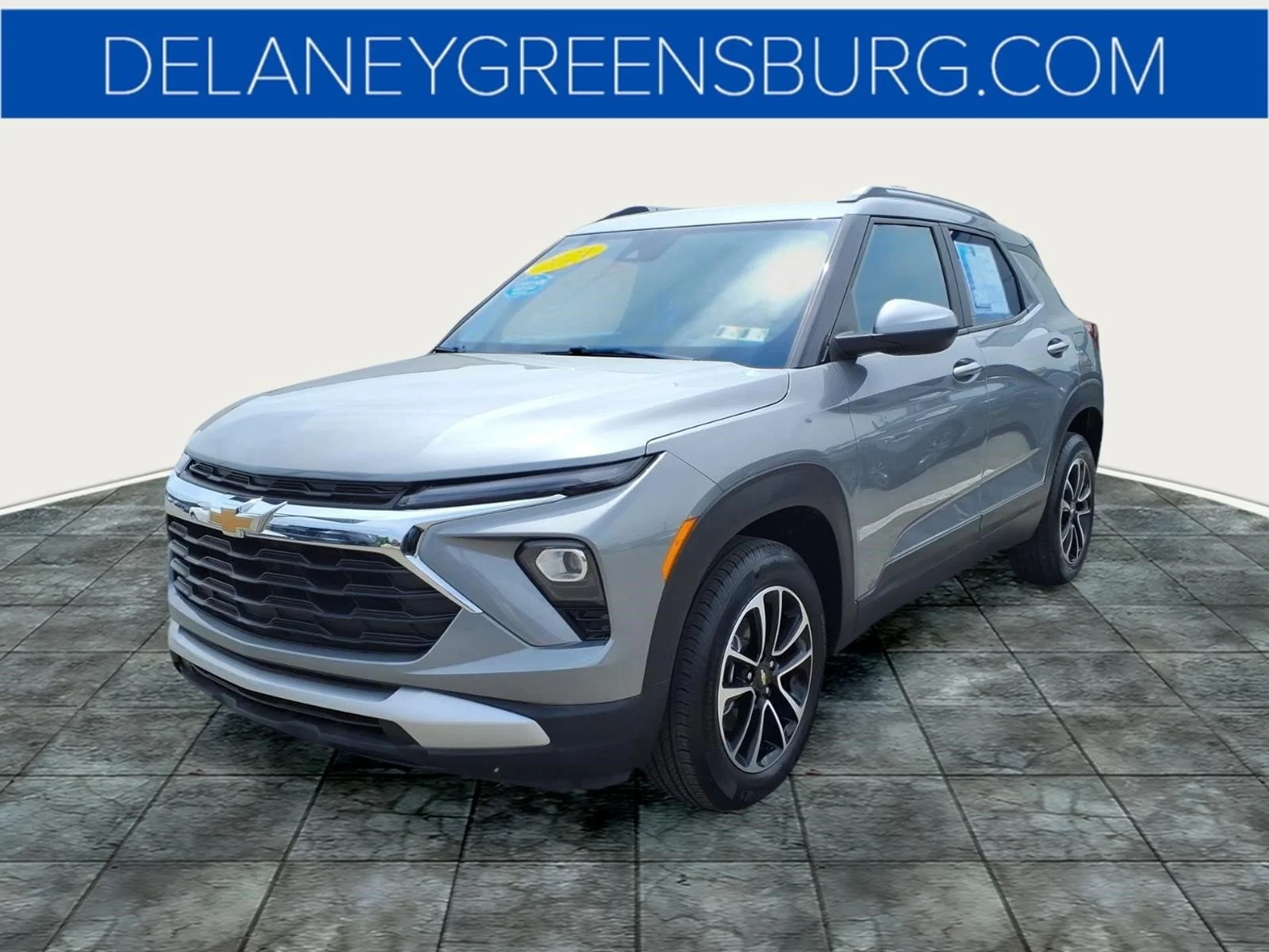 Used 2024 Sterling Gray Metallic Gzb Chevrolet LT image 7