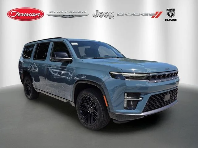 New 2026 Steel Blue Exterior Paint Jeep Limited Reserve image 1