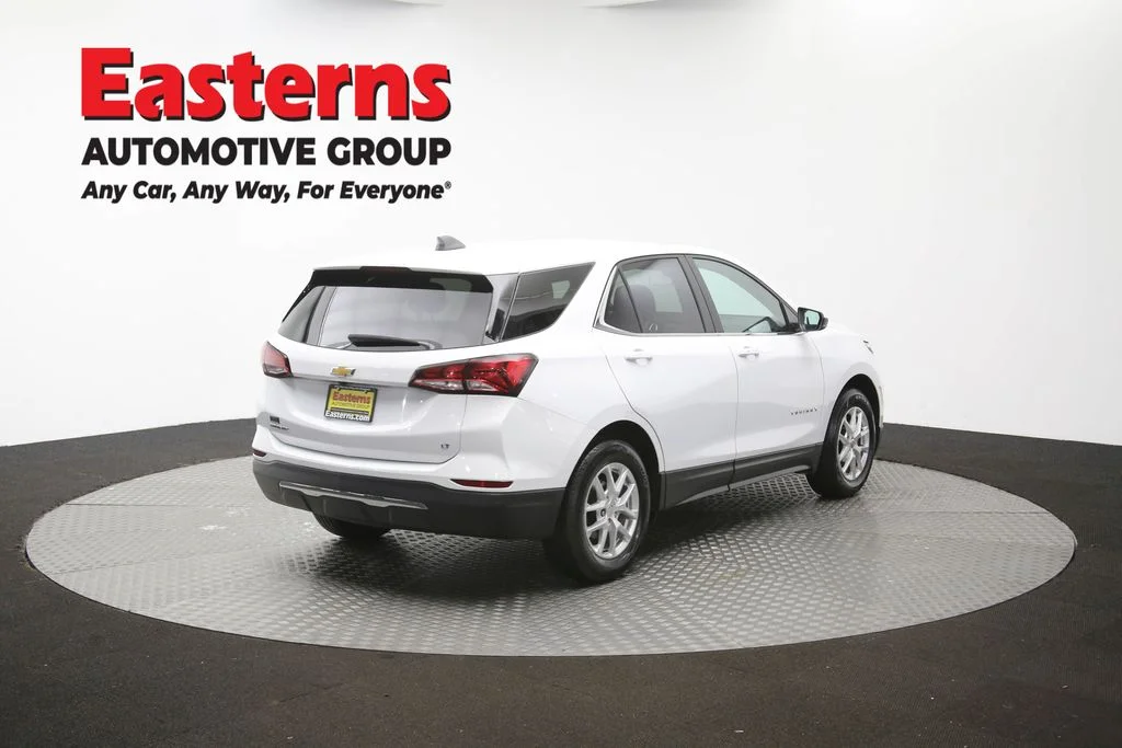 Used 2024 White Chevrolet LT image 39