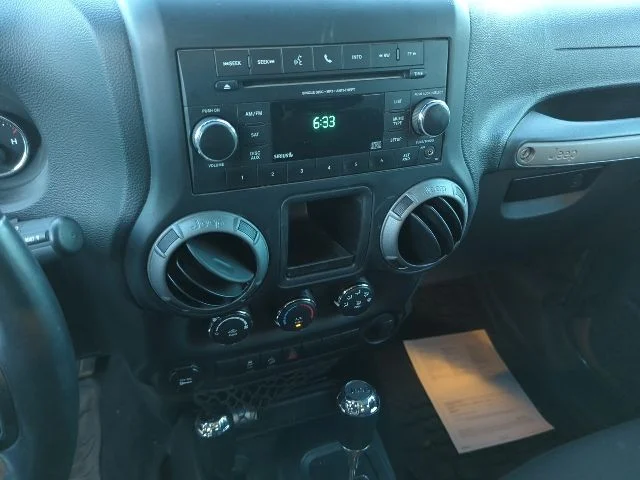 Used 2017 Gray Jeep Sport image 7