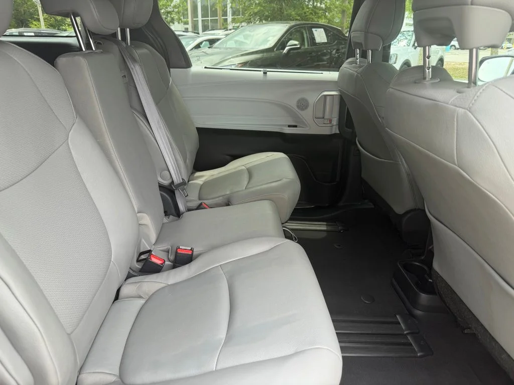 Used 2025 Midnight Black Metallic Toyota XLE image 8