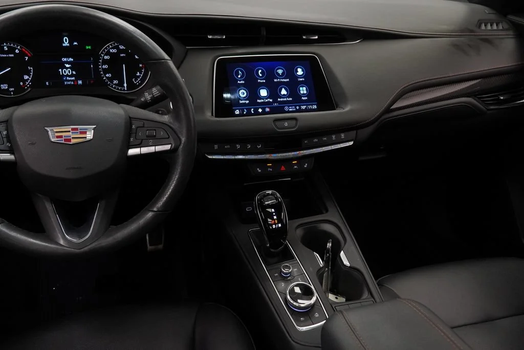 Used 2023 Crystal White Tricoat Cadillac Sport image 14