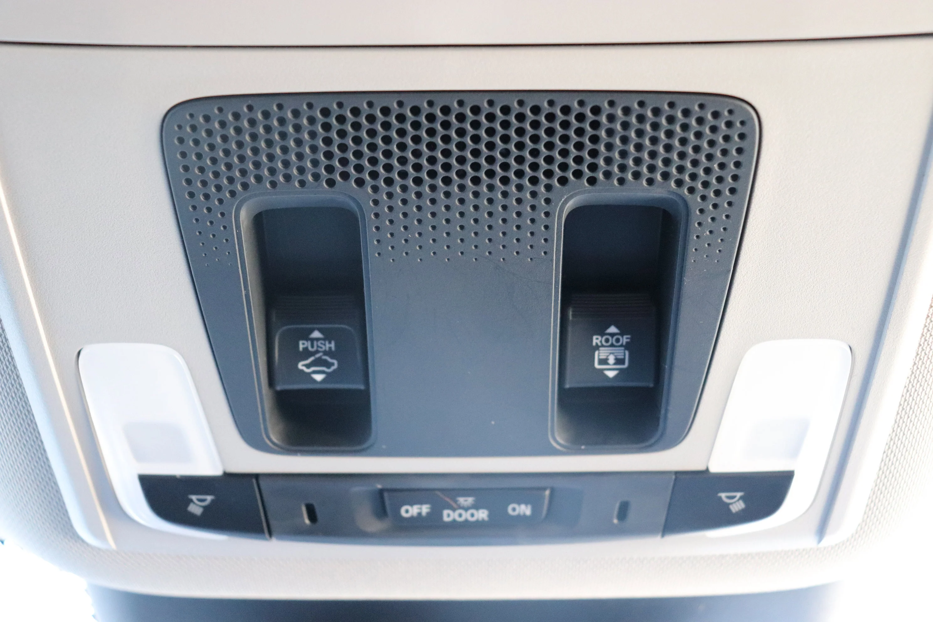 Used 2024 White Honda Touring image 18