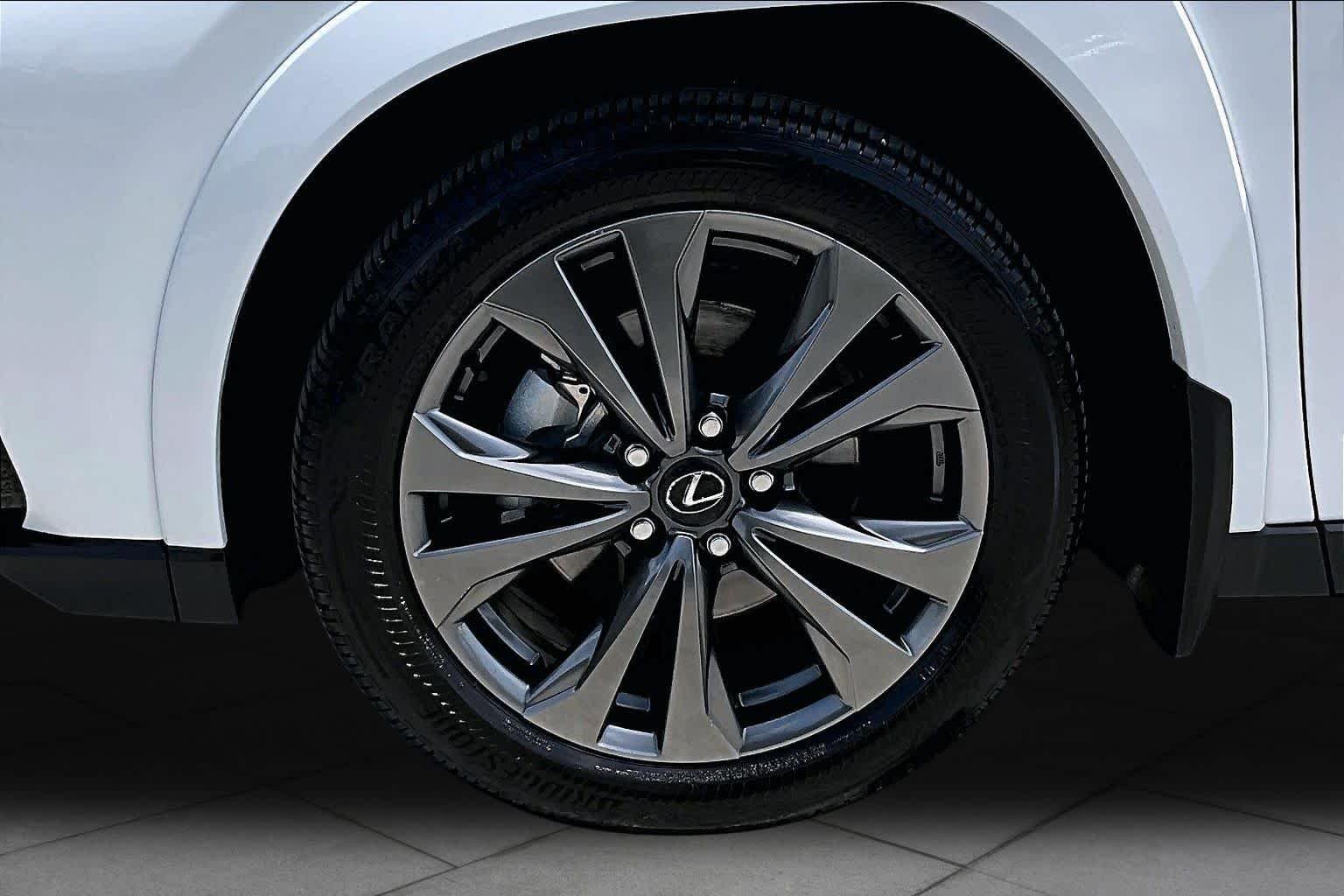 Used 2025 Ultra White with Obsidian Roof Lexus F SPORT Design image 11