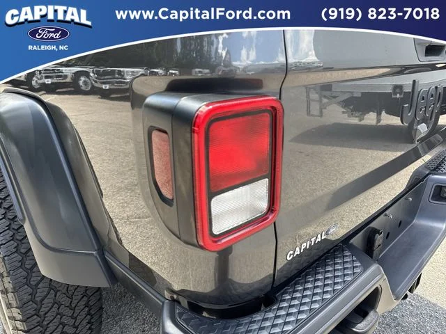 Used 2020 Gray Jeep Sport image 15