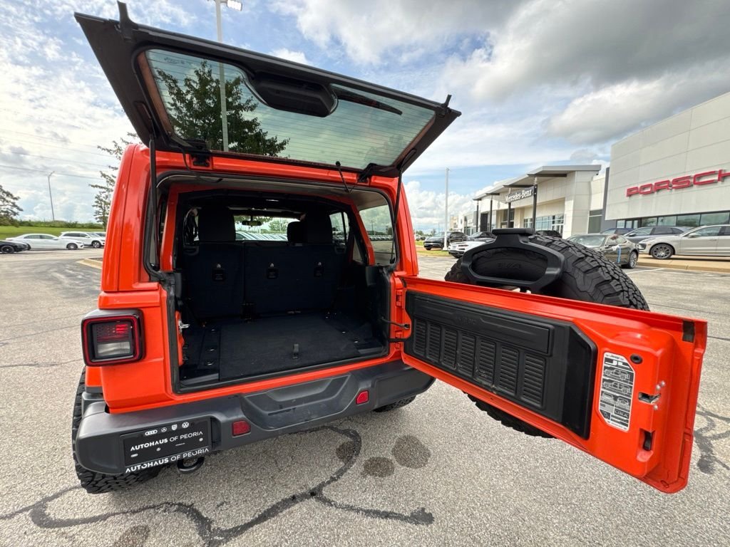 Used 2019 Orange Jeep Unlimited Sahara image 23