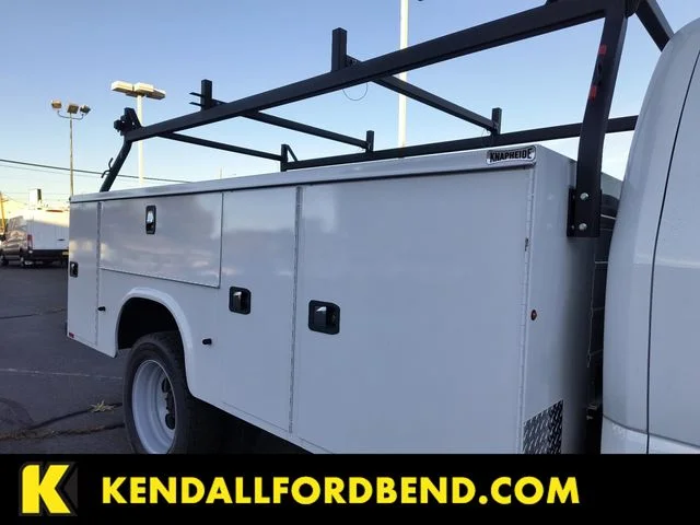 2025 Ford F-550 Super Duty Chassis Cab XL - Photo 16