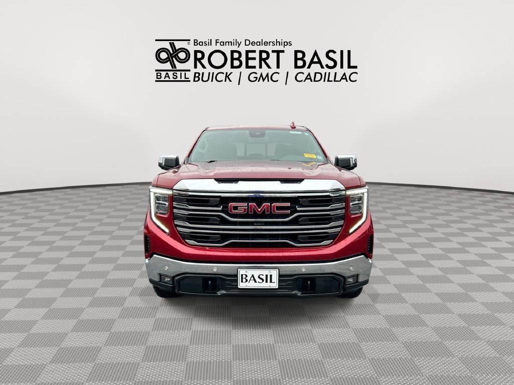Used 2022 Red GMC SLT image 3