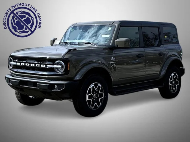 2026 Ford Bronco Outer Banks