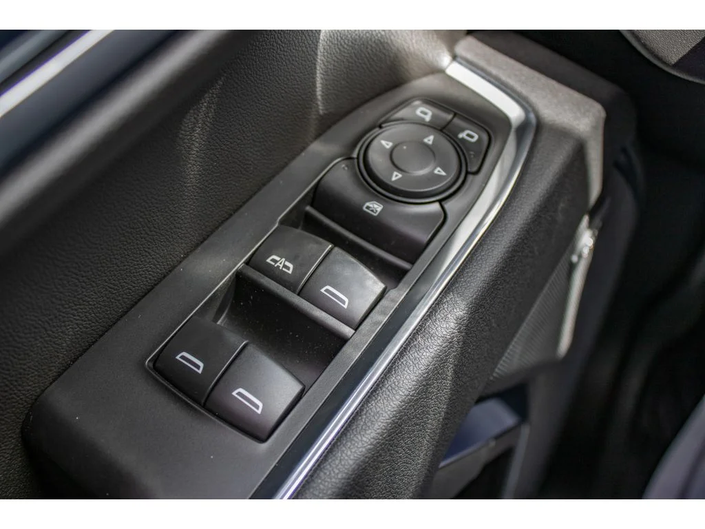 New 2026 Summit White Chevrolet LT Trail Boss image 41