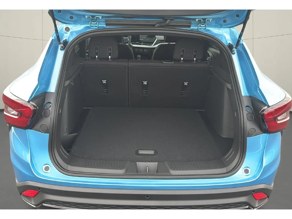 New 2026 Marina Blue Metallic Chevrolet 1RS image 11