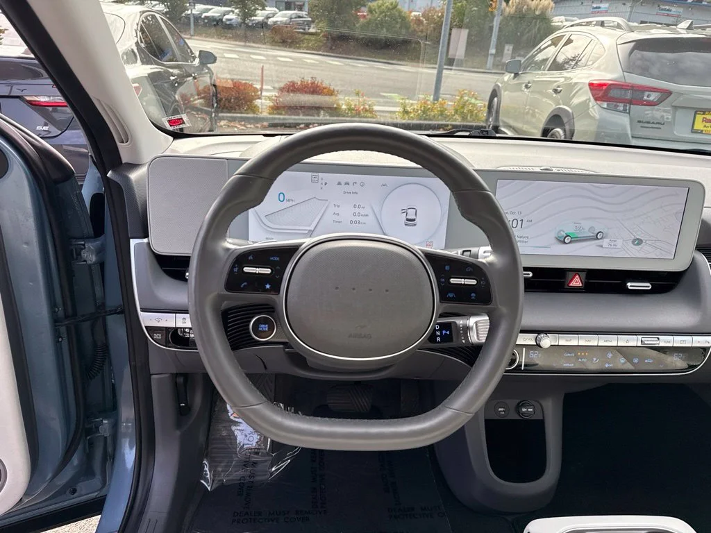 Used 2023 Lucid Blue Hyundai Limited image 12
