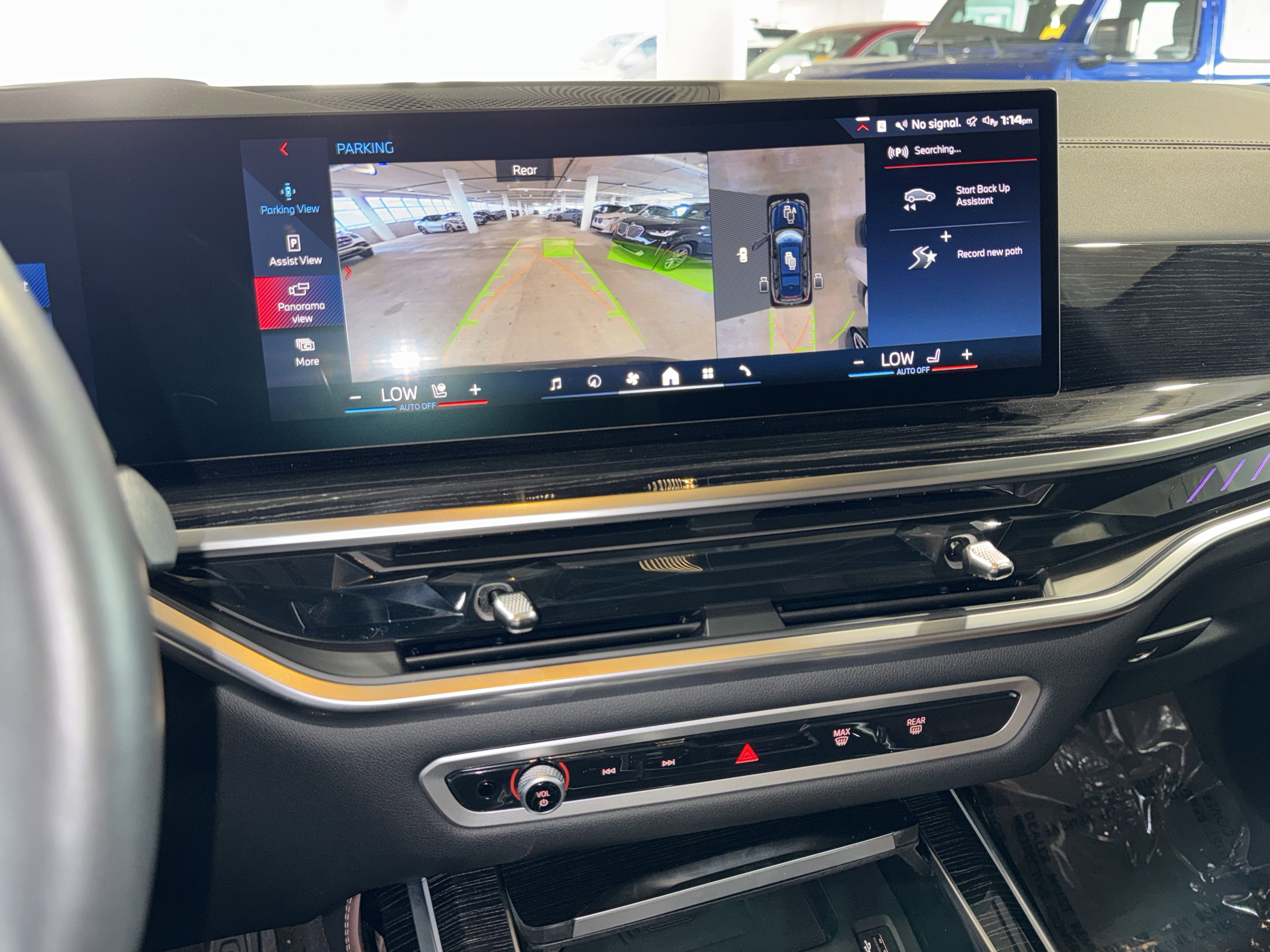 Used 2026 Carbon Black Metallic BMW M60i image 28