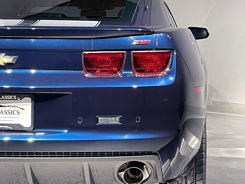 Used 2012 Imperial Blue Metallic Chevrolet 2SS image 8