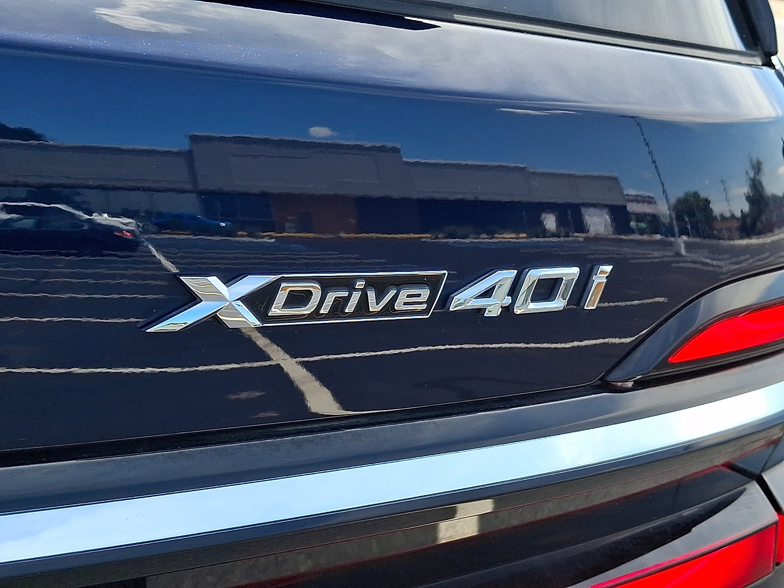 Used 2024 Tanzanite Blue II Metallic - C3Z BMW xDrive40i image 31