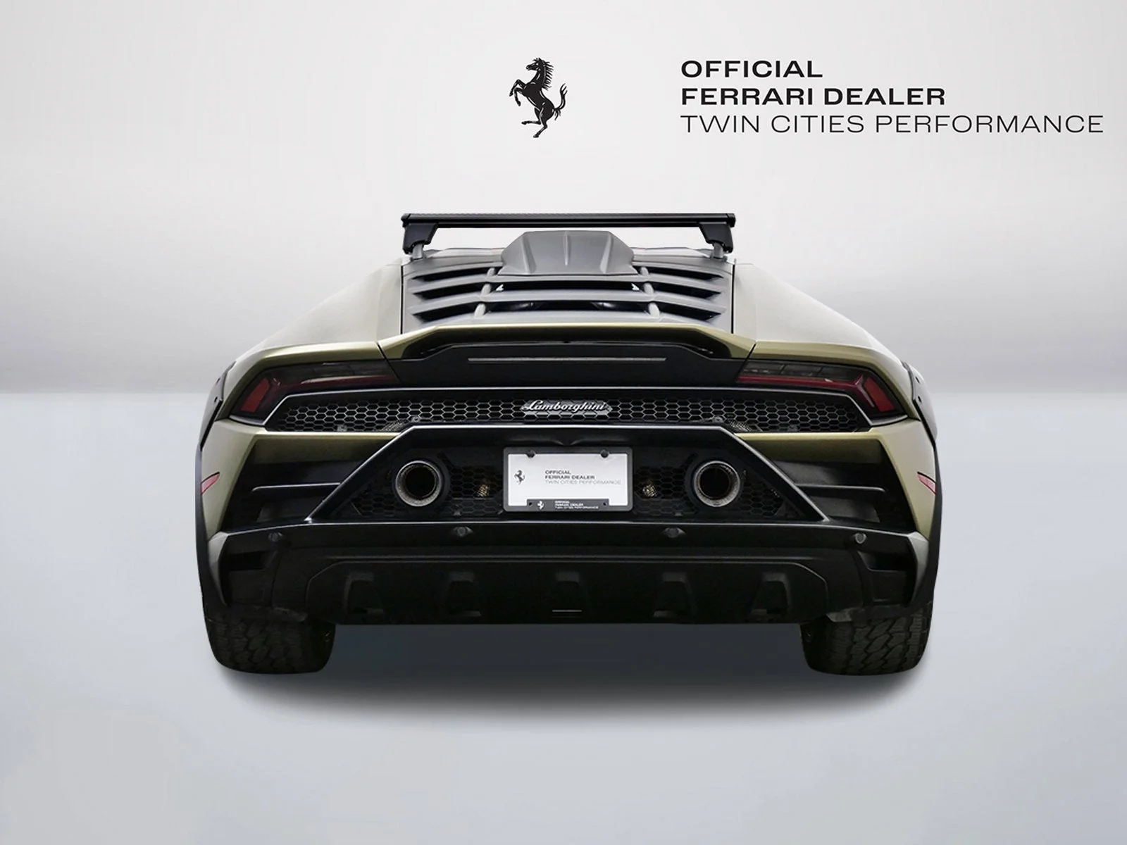 Used 2024 Verde Gea Matte Lamborghini Base image 4